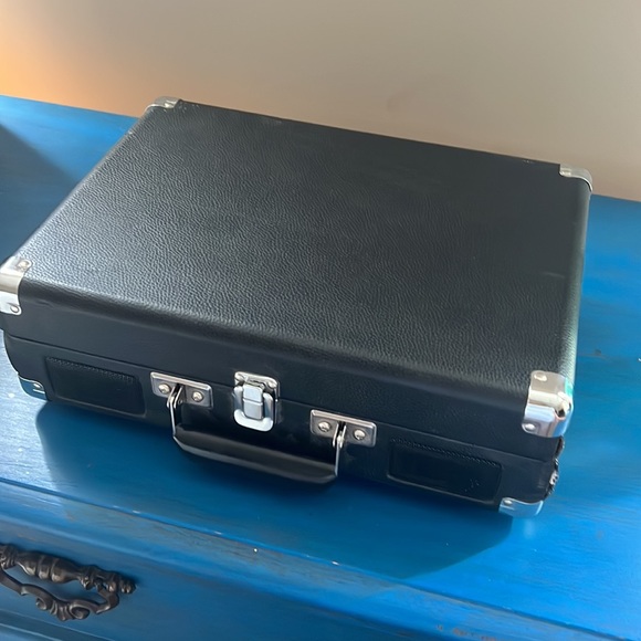 Crosley Vinyl Record Player - Picture 3 of 4